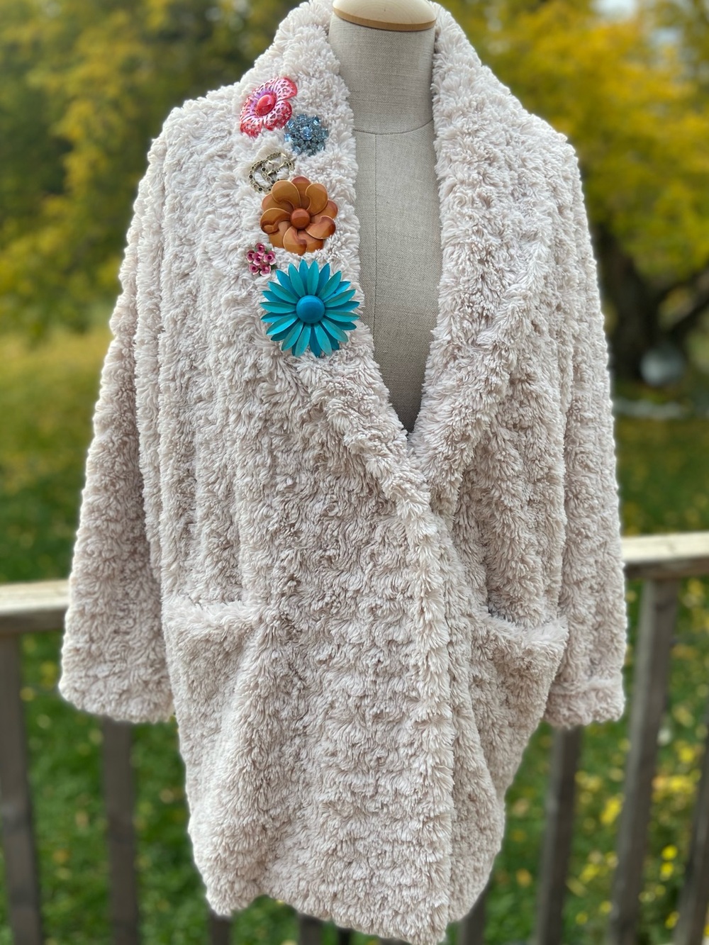 Aritzia Wilfred Free Cocoon Faux Fur Cozy Jacket Classic Dressy Vegan Winter